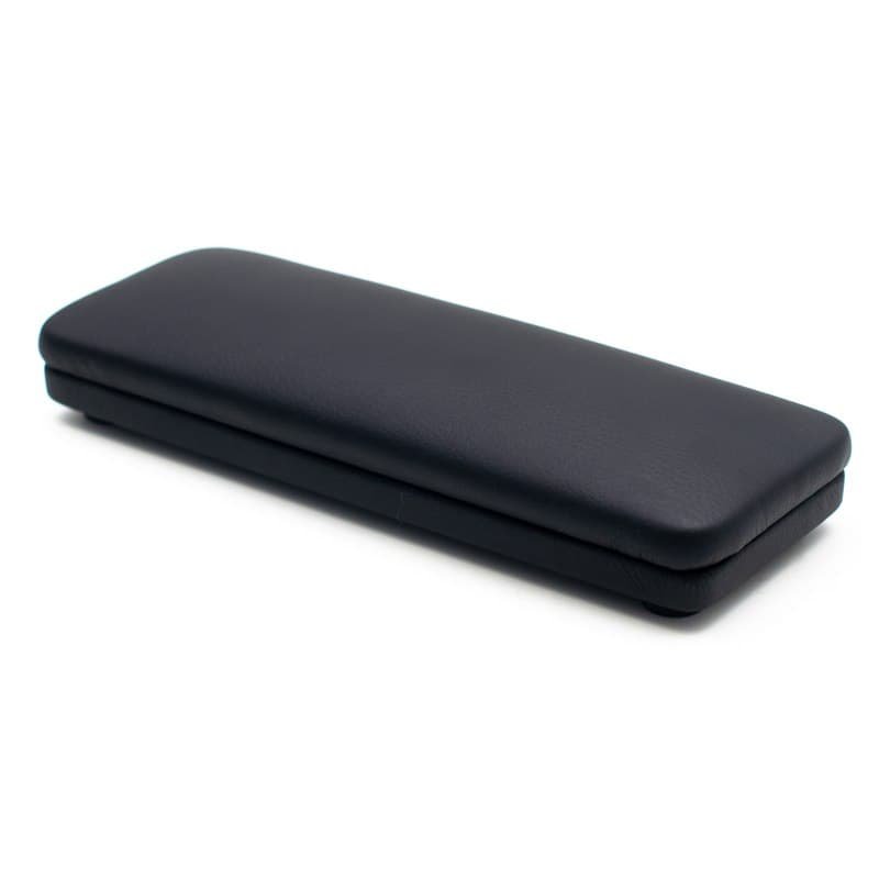 Manicure_pillow_black_01